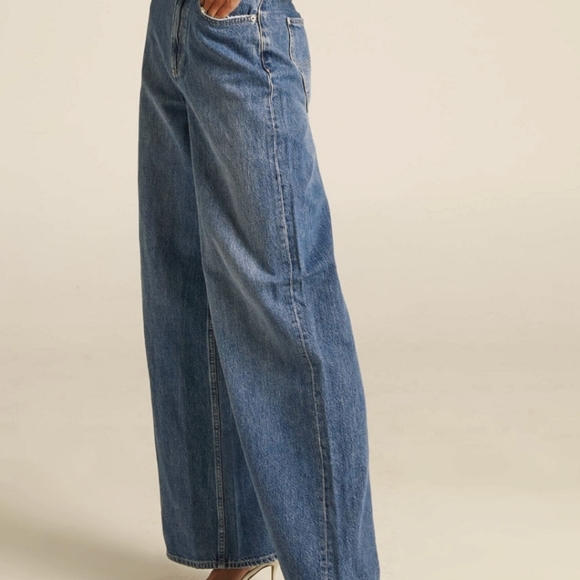 Lee High-rise Pleated Slouch Wide Leg jean - Picture 2 of 14